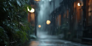 雨淋湿的天空这句歌词的粤语歌究竟是哪首？